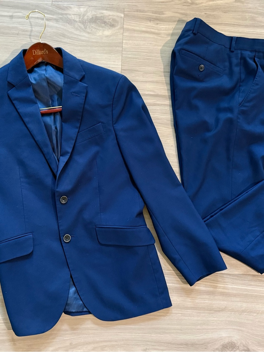 Reaction Kenneth Cole Men's Techni-Cole Blue Slim Fit Suit